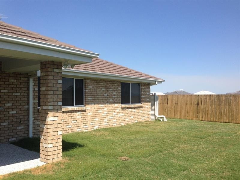 10 Joanne Ct, Gleneagle QLD 4285