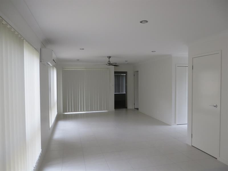 26 Cumulus Cct, Coomera QLD 4209