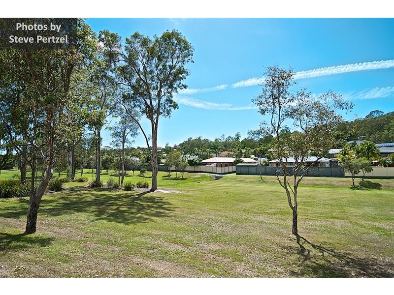 65 Daintree Dr, Parkwood QLD 4214