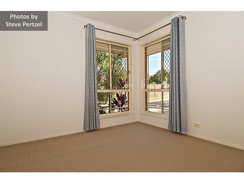 65 Daintree Dr, Parkwood QLD 4214