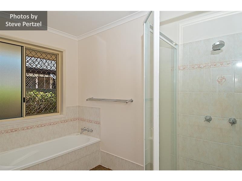 65 Daintree Dr, Parkwood QLD 4214