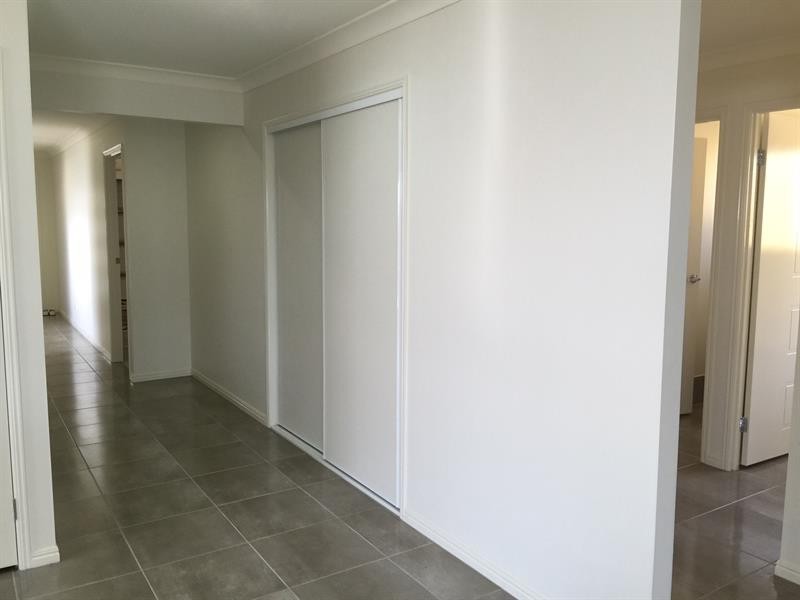 25 John Cres, Pimpama QLD 4209