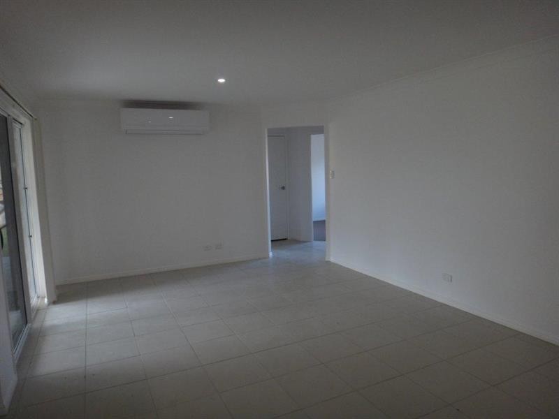 23 Finley Street St, Gleneagle QLD 4285