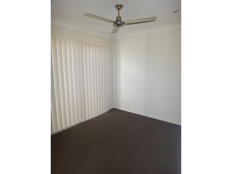 37 Damian Leeding Way, Upper Coomera QLD 4209