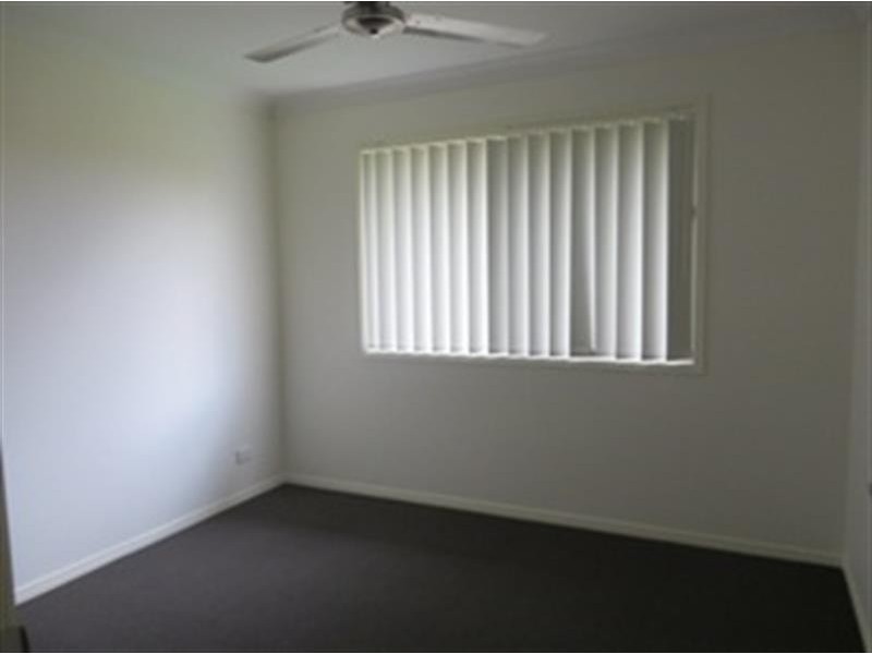 23 Lachlan St, Gleneagle QLD 4285
