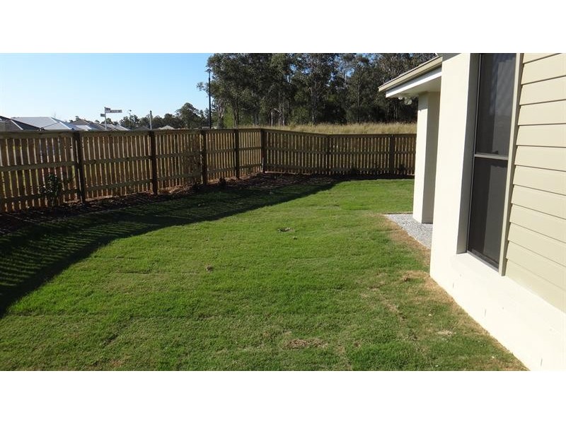 1 Tarryn St, Gleneagle QLD 4285
