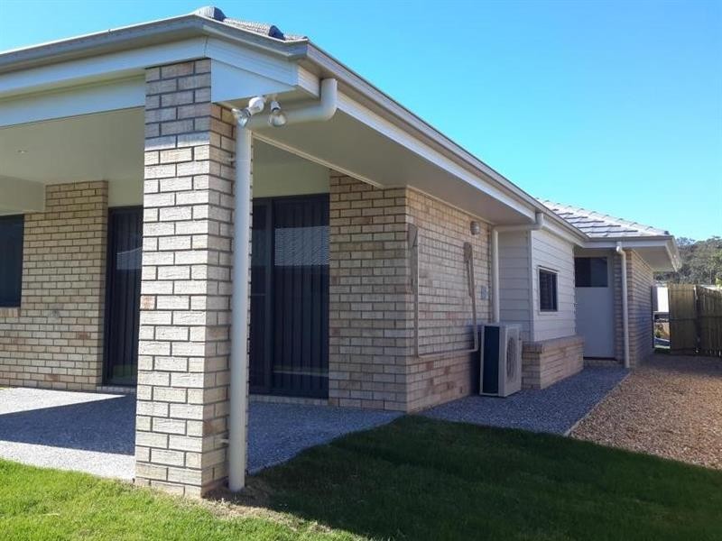 4 Sapphire Pl, Pimpama QLD 4209