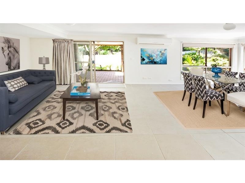 77/601 Pine Ridge  Rd, Biggera Waters QLD 4216