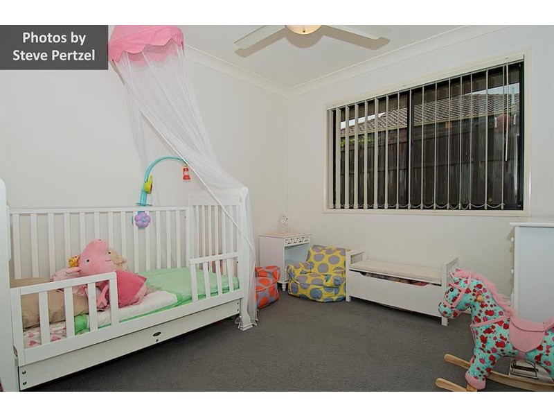 1/13 Dahlia Cres, Ormeau QLD 4208