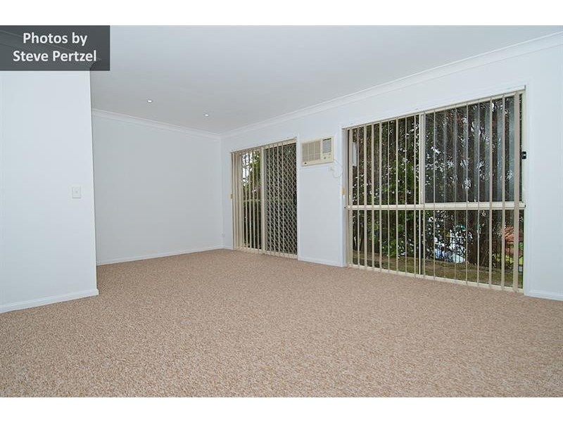 1/97-99 Eugaree  St, Southport QLD 4215