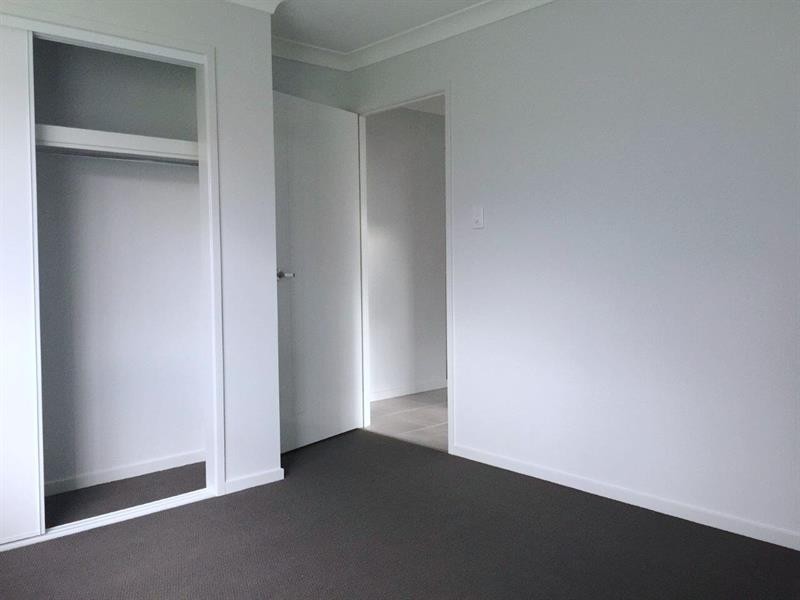 10 Finley St, Gleneagle QLD 4285