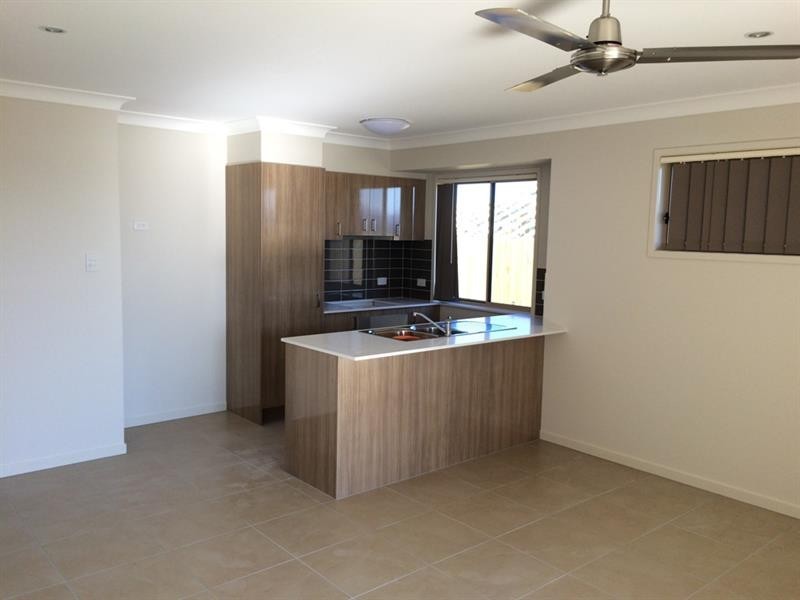 10a Tarryn St, Gleneagle QLD 4285