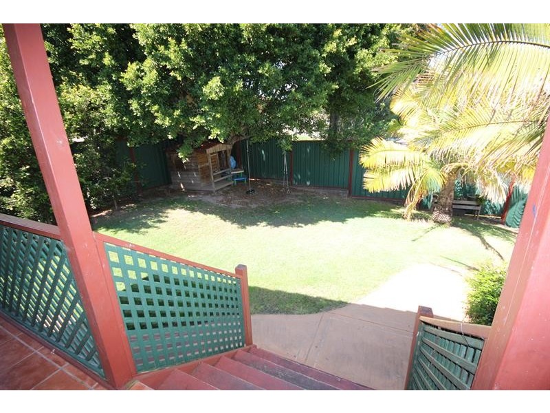 28 Lara Ave, Southport QLD 4215