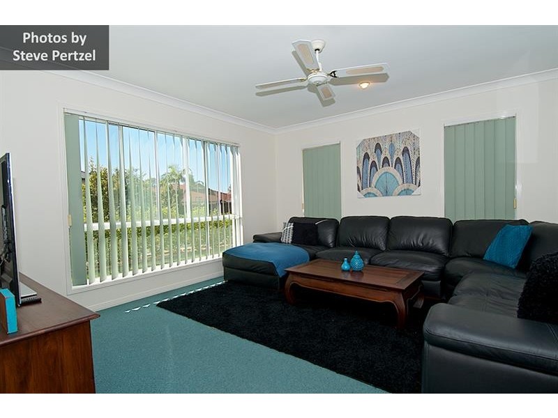 91 Christina Ryan Way, Arundel QLD 4214