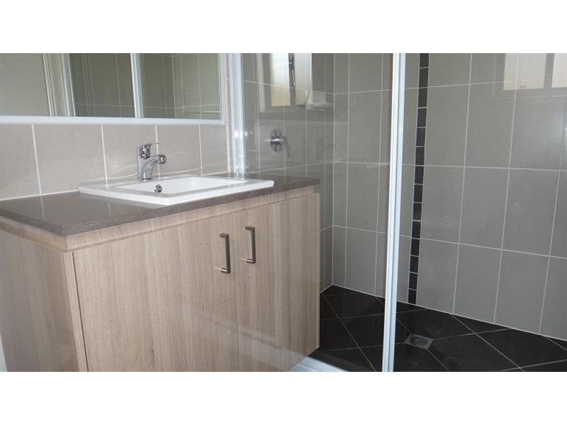 16 Wesley Way Way, Gleneagle QLD 4285