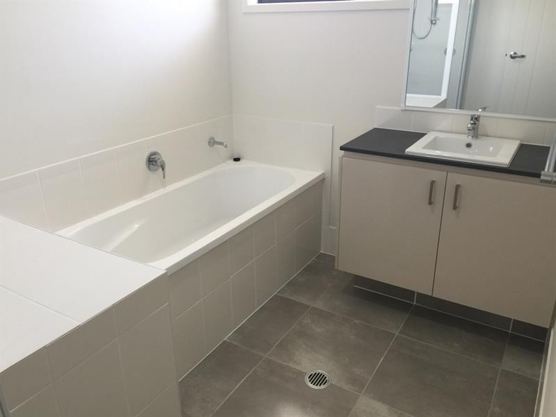 39 Hollyoak Cres, Pimpama QLD 4209