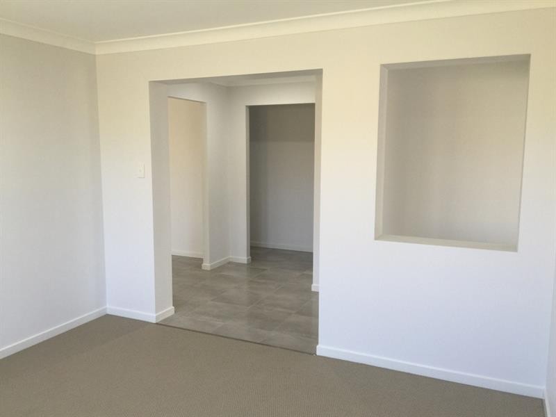 2 Sunstone Ave, Pimpama QLD 4209
