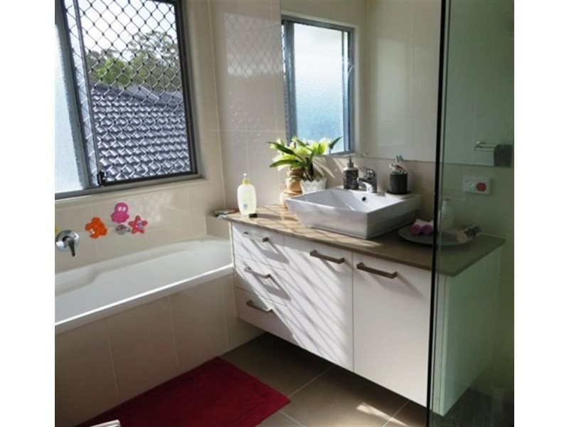 7 Lisa Cres, Coomera QLD 4209