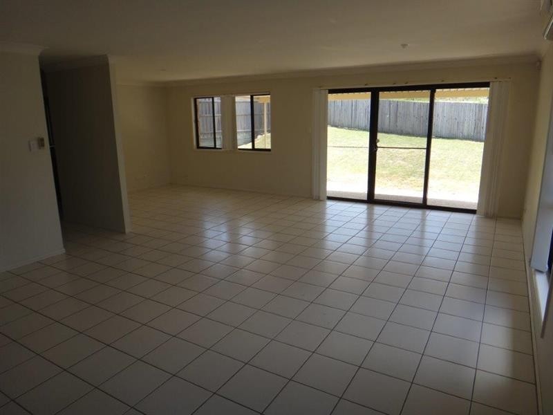 10 Mungana Dr, Upper Coomera QLD 4209