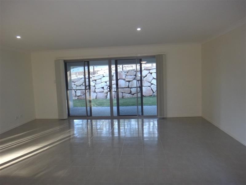 . Hasemann Cres, Upper Coomera QLD 4209