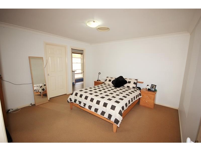 2 Tee Trees  Bvd, Arundel QLD 4214