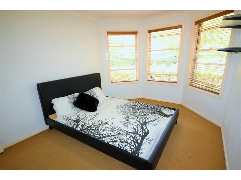 2 Tee Trees  Bvd, Arundel QLD 4214