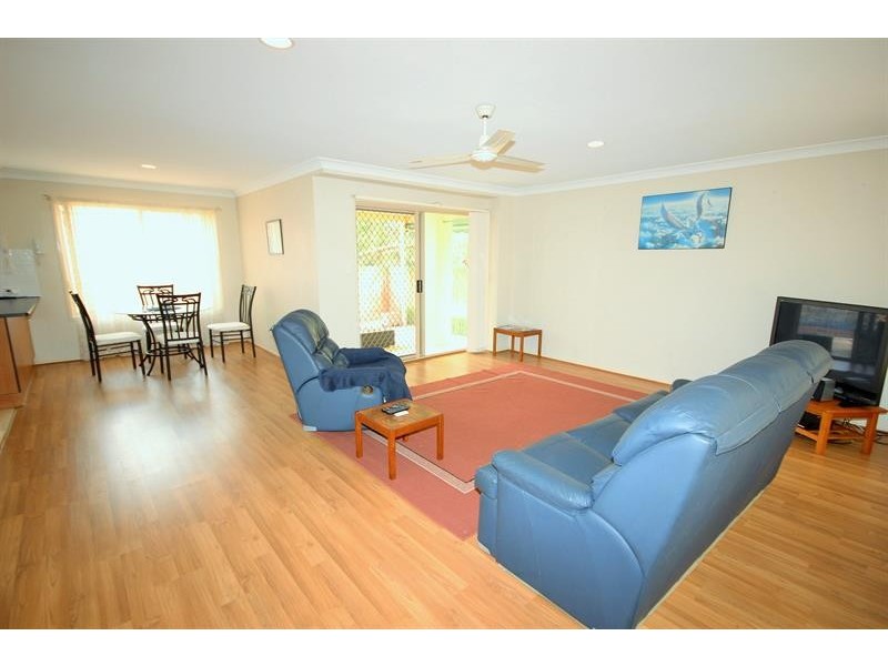 5/21 Harley  St, Labrador QLD 4215