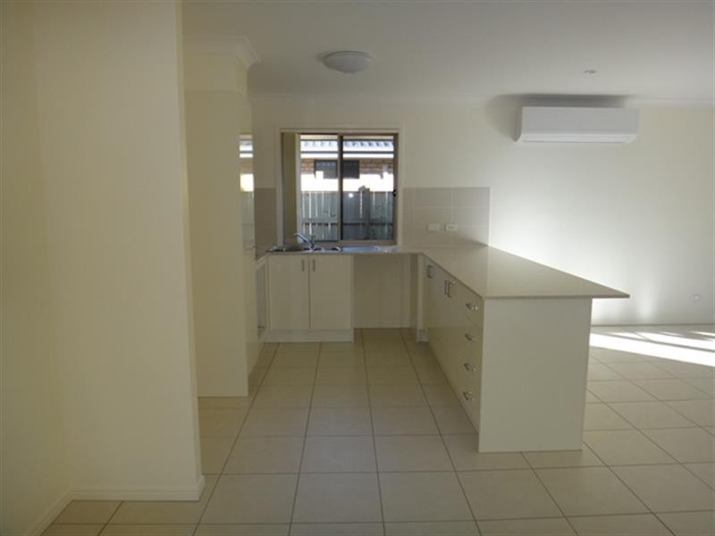 32 Hasemann Cres, Upper Coomera QLD 4209