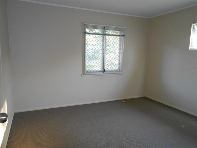 11 Ursula  St, Riverview QLD 4303