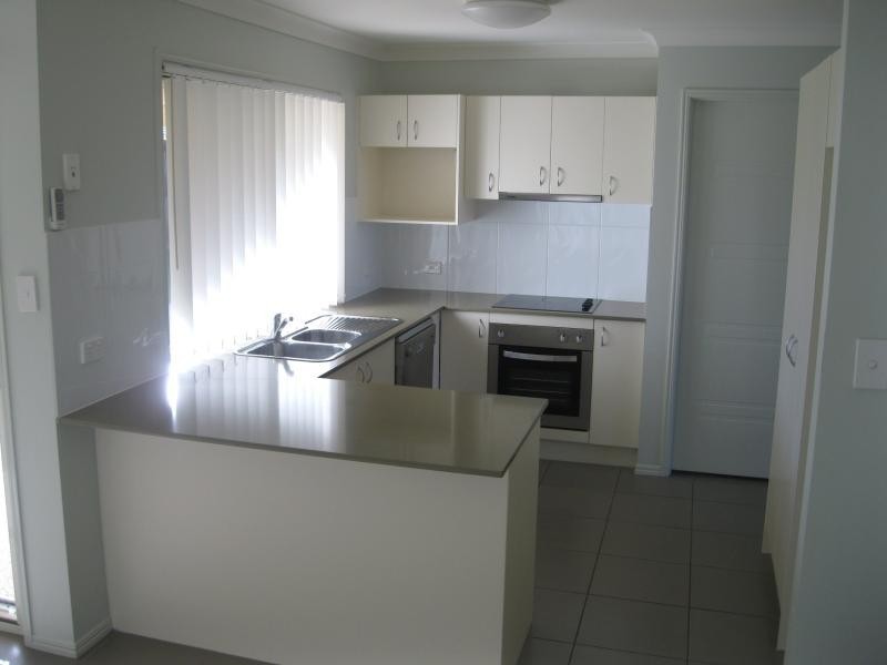 67 Dornoch  Cres, Raceview QLD 4305