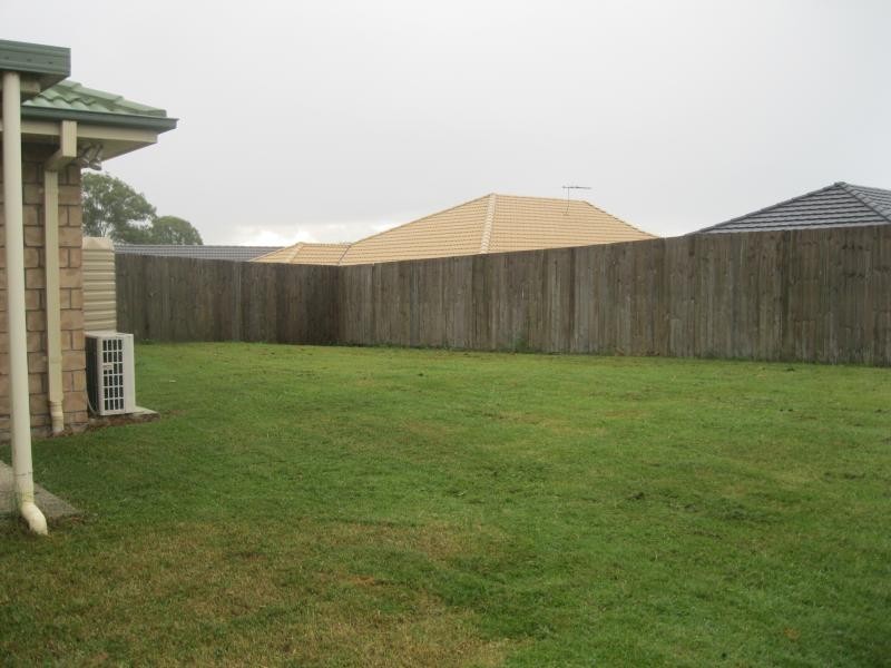 67 Dornoch  Cres, Raceview QLD 4305
