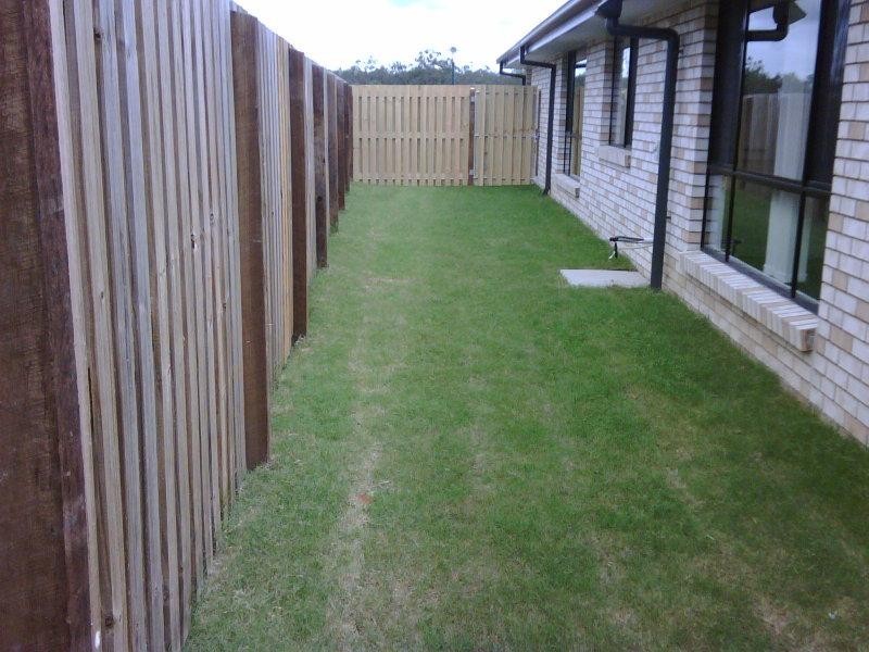 25 Aramac  St, Brassall QLD 4305