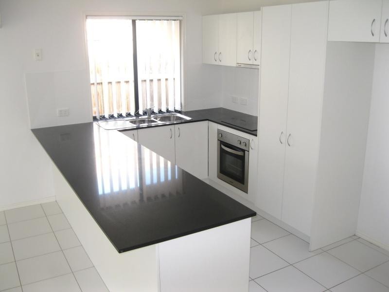 74 Westminster  Cres, Raceview QLD 4305