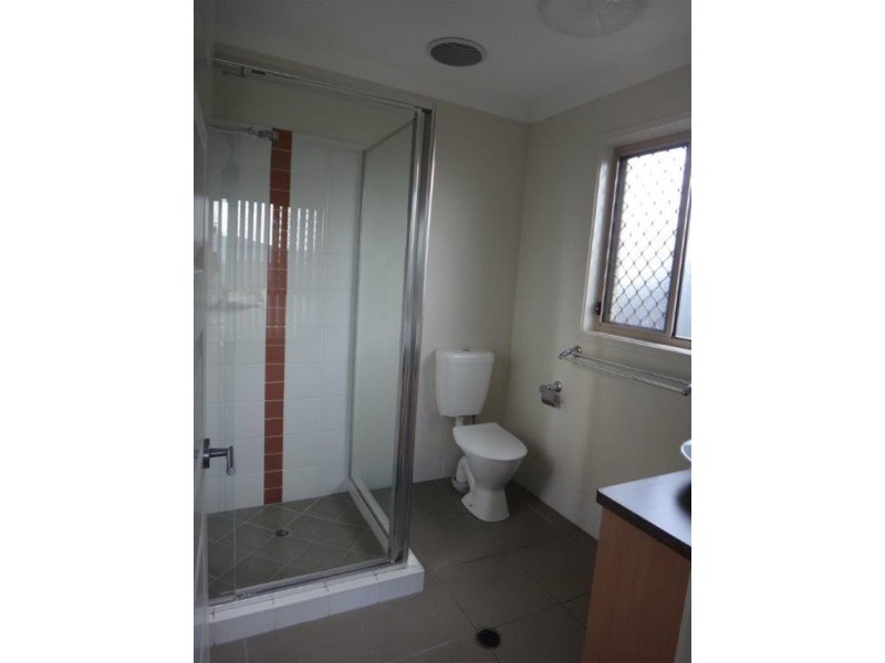 113 Edward St, Flinders View QLD 4305