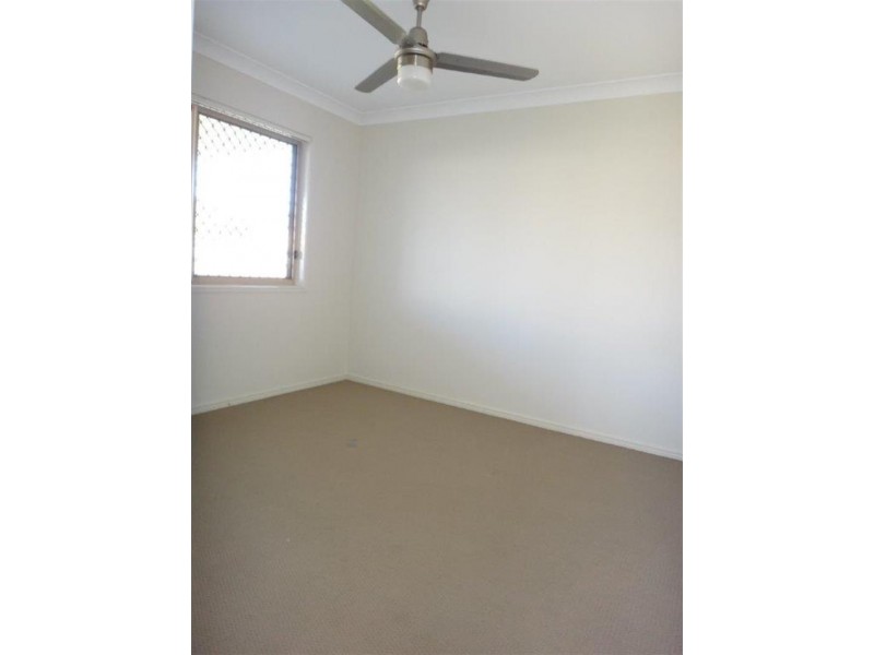 113 Edward St, Flinders View QLD 4305