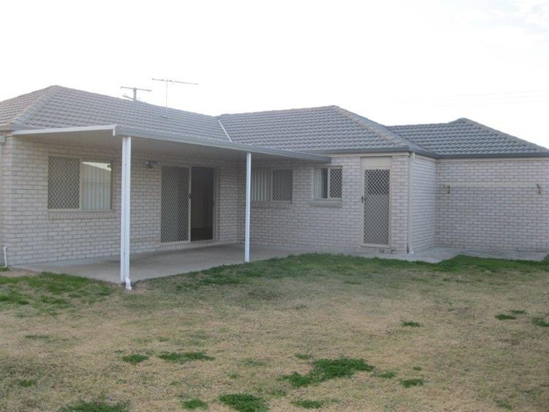 113 Edward St, Flinders View QLD 4305