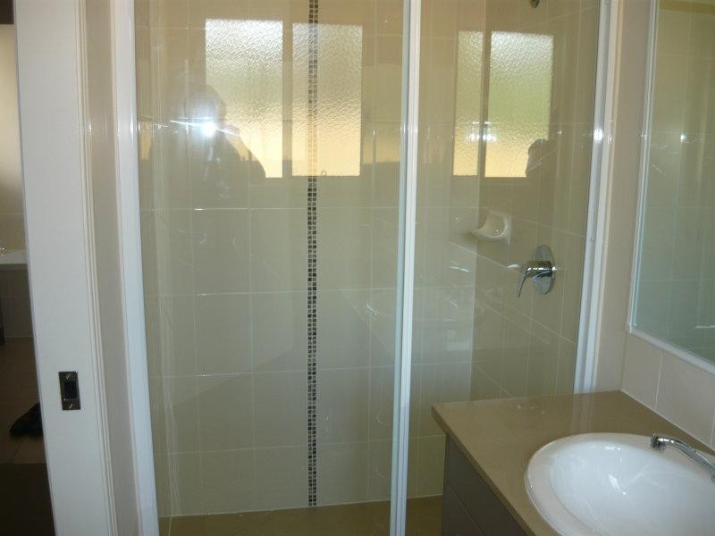 11 MacBride Court Ct, Collingwood Park QLD 4301