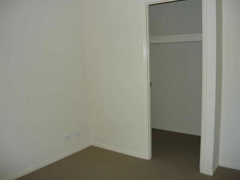 11 MacBride Court Ct, Collingwood Park QLD 4301