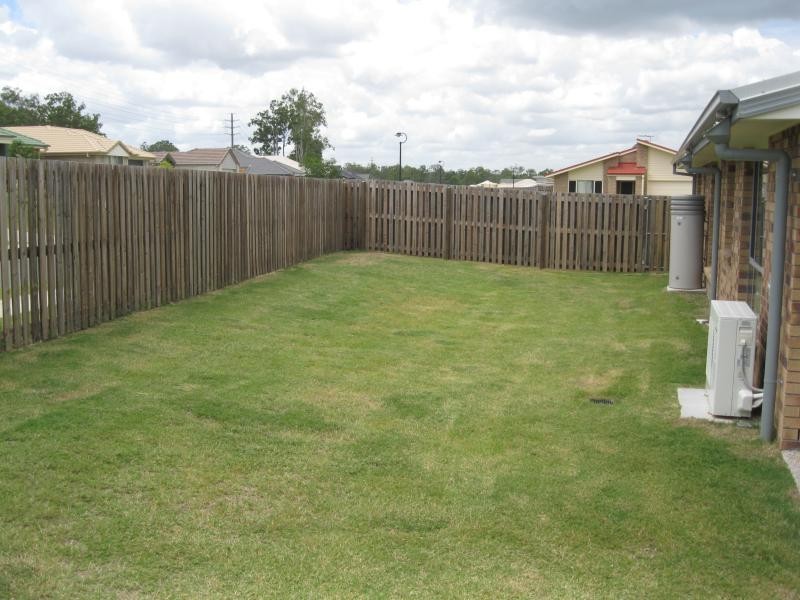 22 Staaten St, Brassall QLD 4305