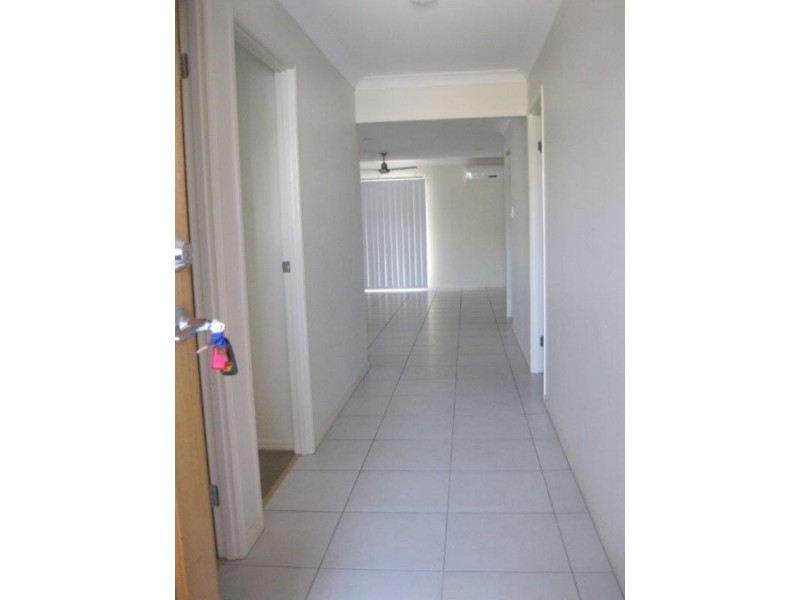 21 MacBride   Ct, Collingwood Park QLD 4301