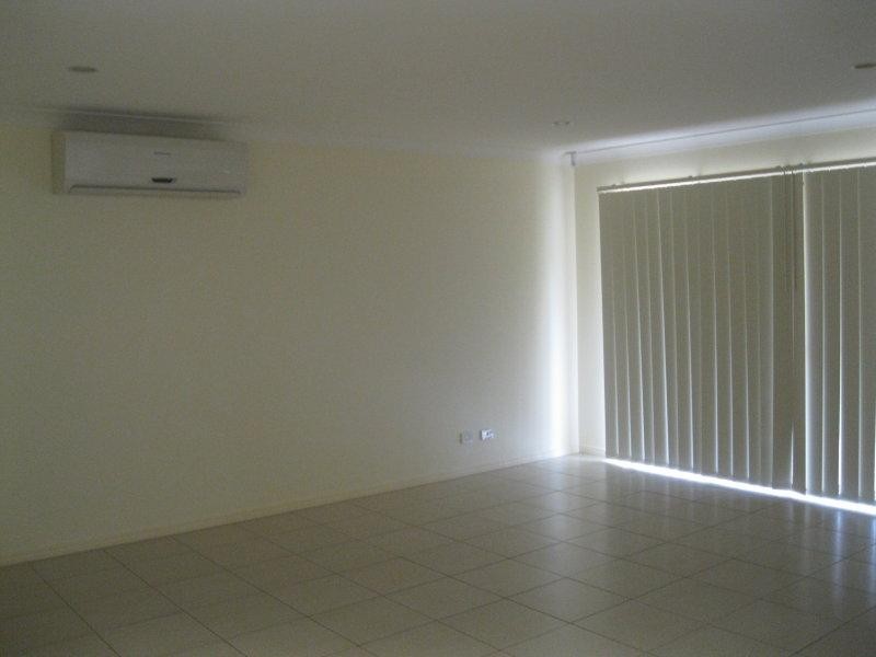 79 Westminster  Cres, Raceview QLD 4305