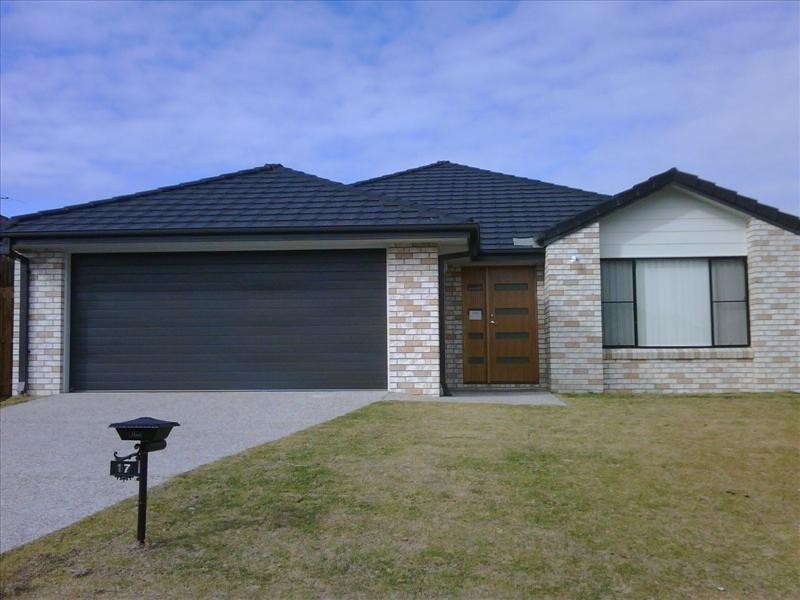 17 Staaten St, Brassall QLD 4305