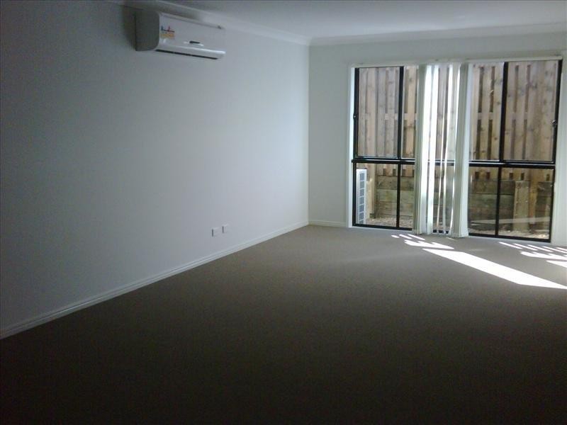 17 Staaten St, Brassall QLD 4305
