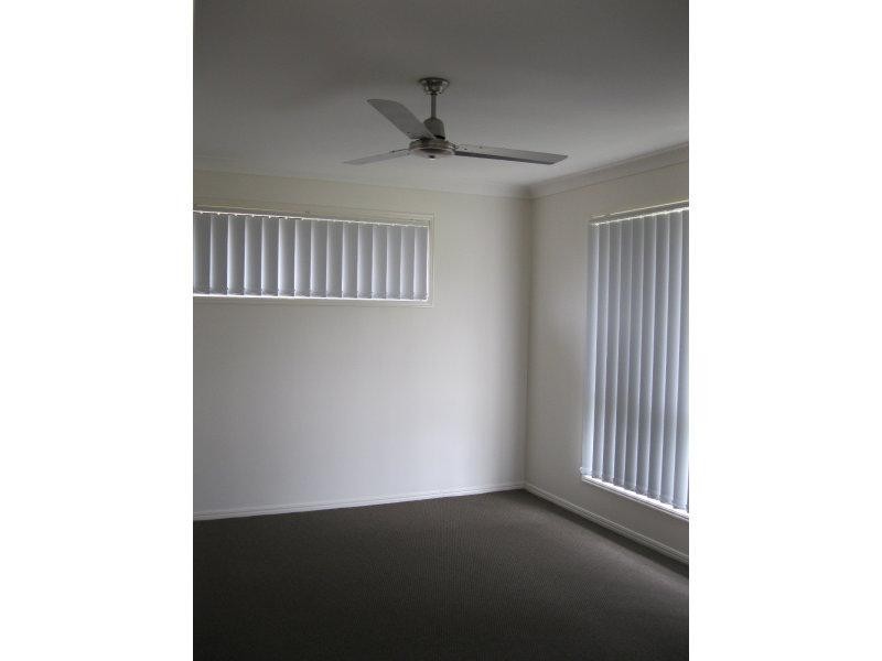 15 Julia  St, Brassall QLD 4305