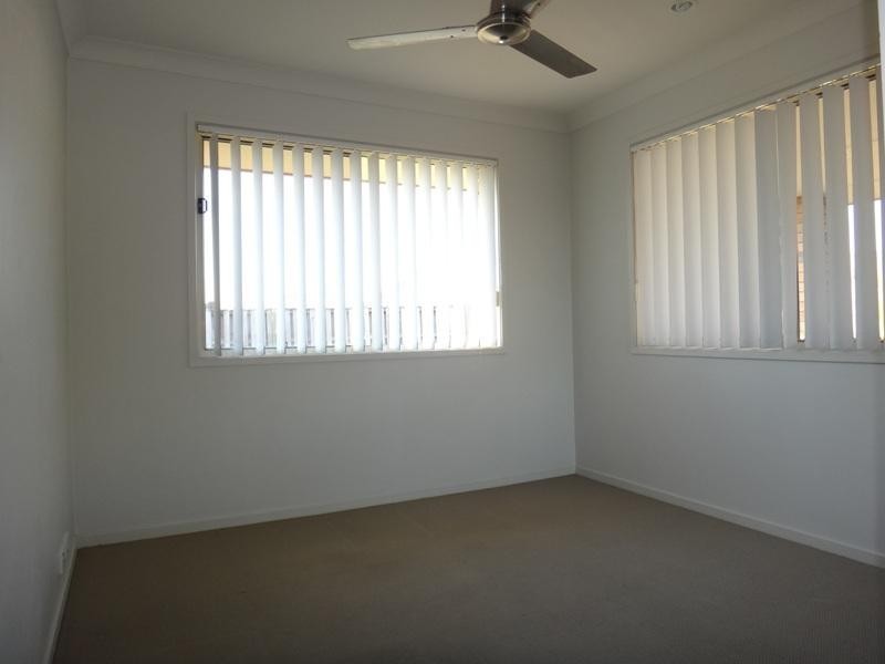 31 Westminster  Cres, Raceview QLD 4305