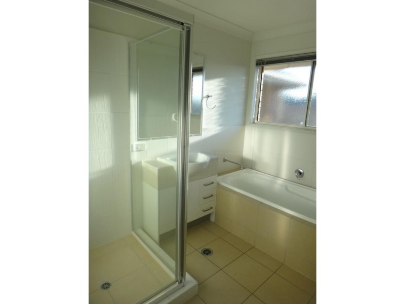 31 Westminster  Cres, Raceview QLD 4305