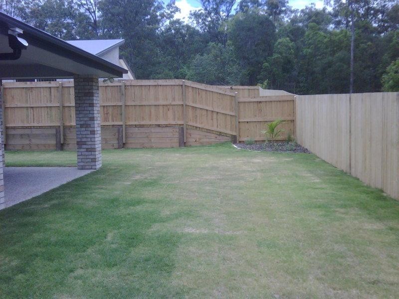 4 Atlantic Dr, Brassall QLD 4305