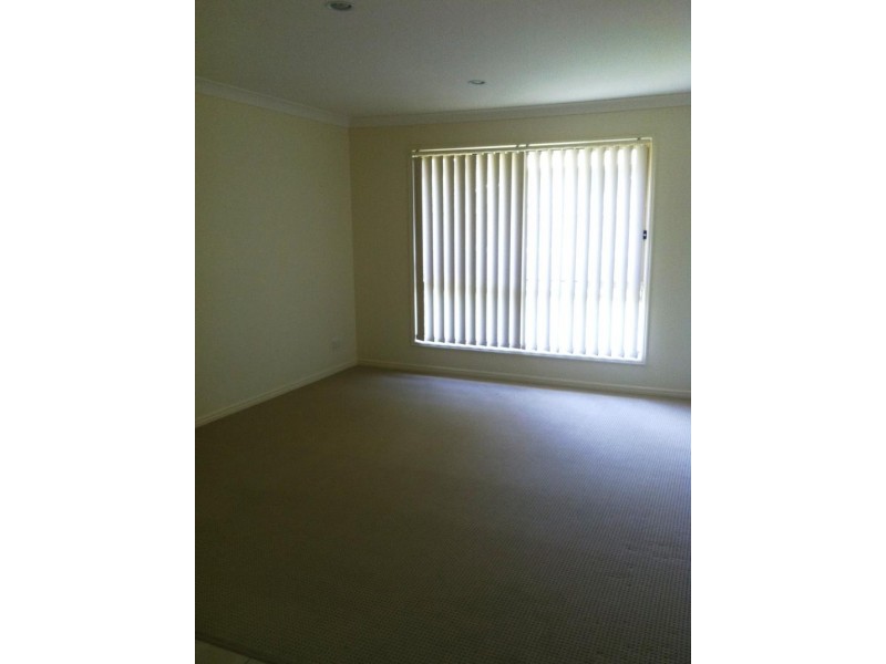 82 Henry  Ct, Brassall QLD 4305