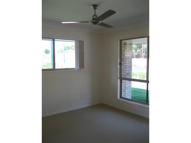 82 Henry  Ct, Brassall QLD 4305