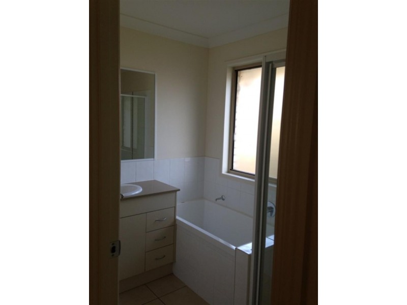 82 Henry  Ct, Brassall QLD 4305